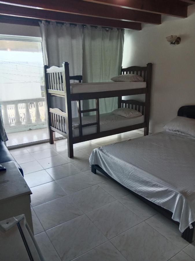 Habitaciones En Familia San Andrés Eksteriør bilde